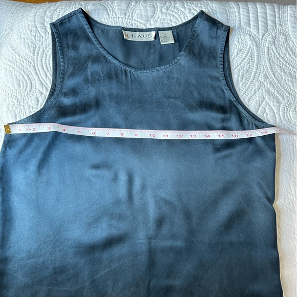 Chaus Silk sleeveless top. Size S. - Picture 8 of 15
